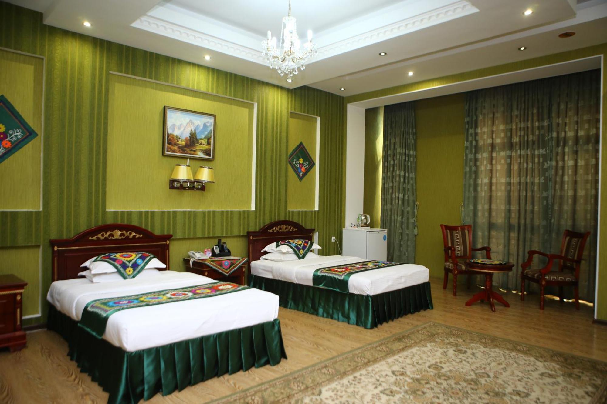 Oriyo Dushanbe Hotel Ngoại thất bức ảnh