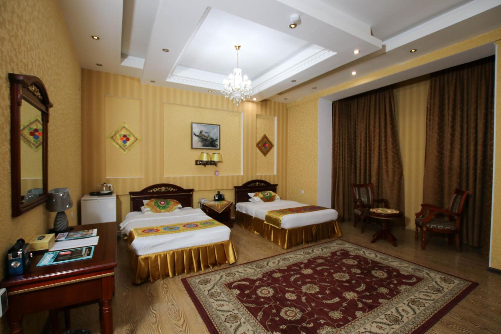Oriyo Dushanbe Hotel Ngoại thất bức ảnh