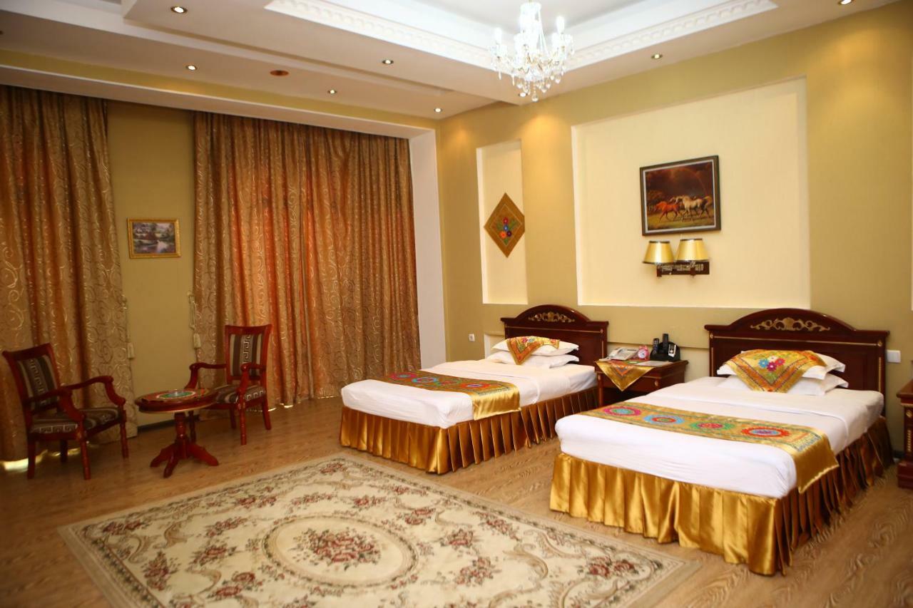 Oriyo Dushanbe Hotel Ngoại thất bức ảnh